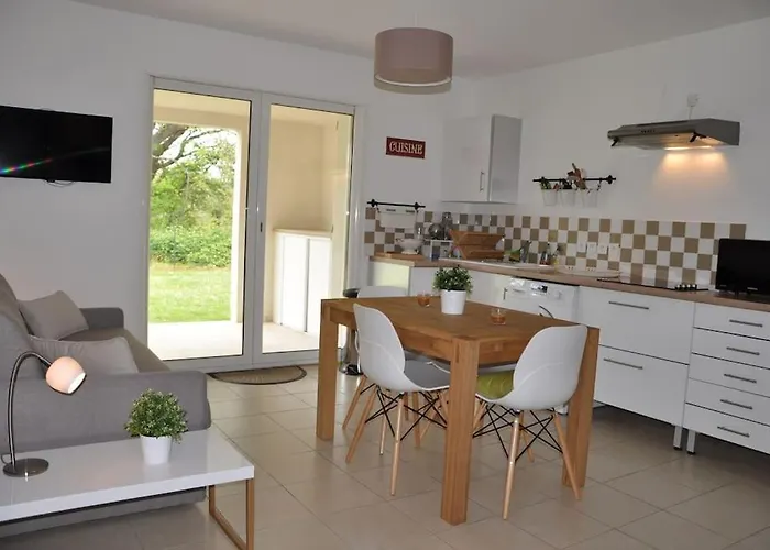 Apartamento En Corse Avec Terrasse Au Calme Santa-Lucia-di-Moriani