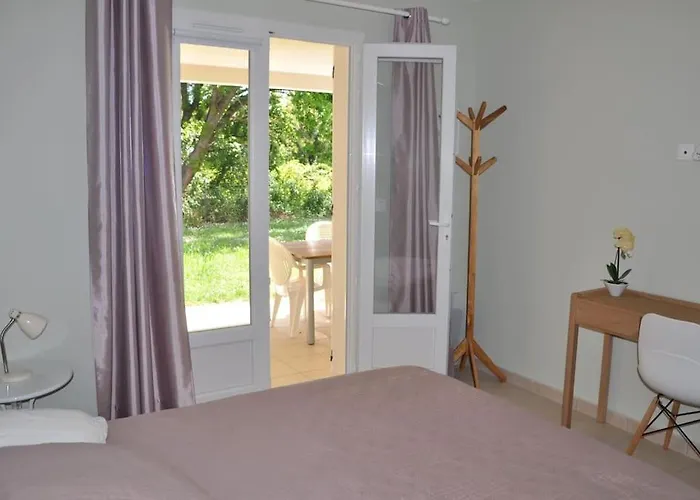 En Corse Avec Terrasse Au Calme Apartamento